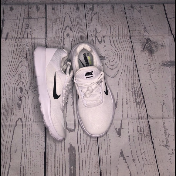 Nike Other - NIKE Free Trainer V7 TB